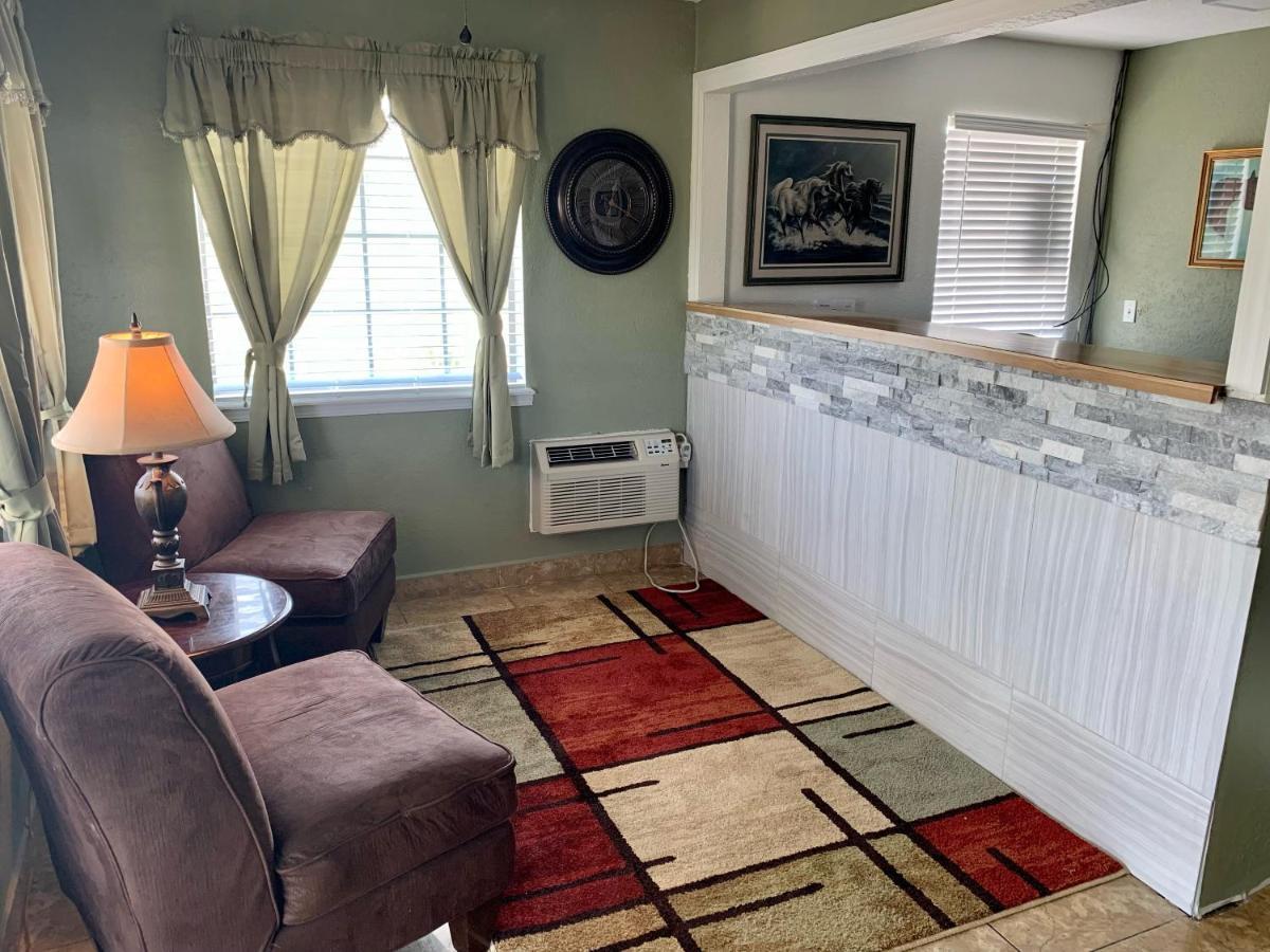 Hiway Inn Express Elk City Luaran gambar